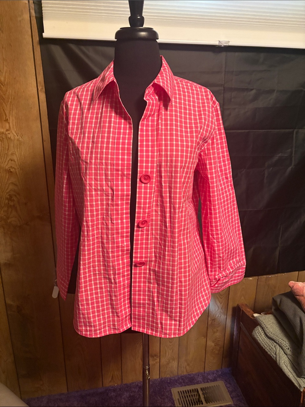 Women's Pink Checked Button-Front Shirt